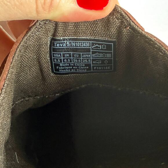 Teva Clogs Women's 8.5 Brown Leather Waterproof Slip-On Block Heel Round Toe - Picture 10 of 10